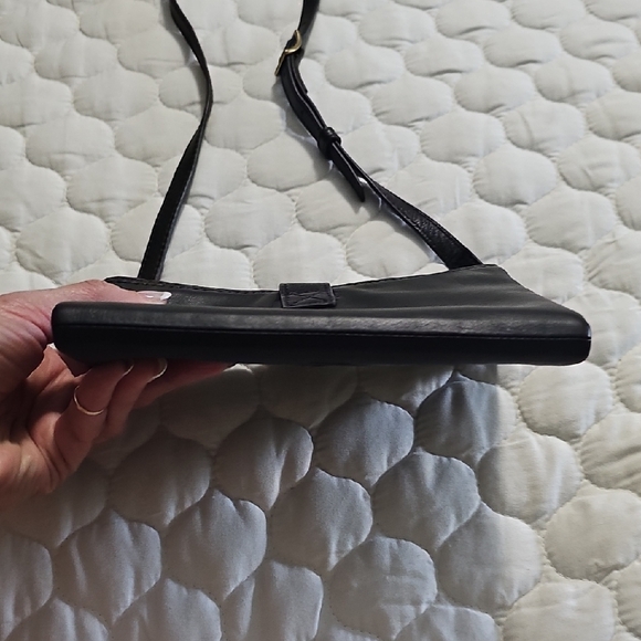 Margot Black Crossbody Bag Minimalist Design - Picture 9 of 9